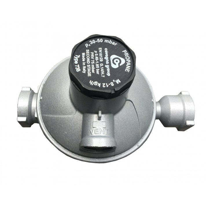 Zweistufiger Druckregler 30–50 mbar, Durchfluss 6 kg/h, 1/2" Innengewinde x 1/2" Innengewinde